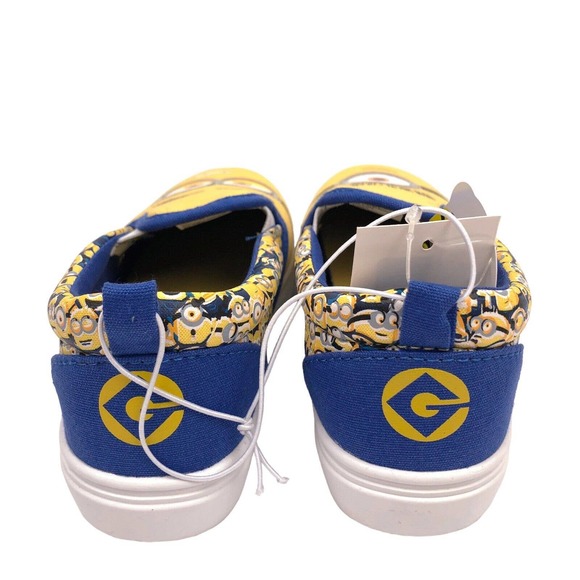 NEW Minions Canvas Slip On Shoes Sneakers Kids Unisex Boys Girls 13 - Picture 4 of 7